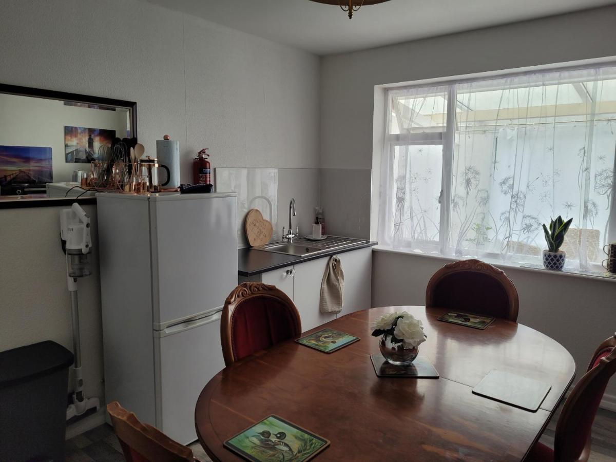 Sandy Retreat Worle 외부 사진